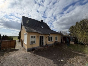 Zwei Häuser, ein Traum: Sanierungsbedürftiges Ensemble in Schmemsal für kreative Köpfe!, 06774 Muldestausee, Einfamilienhaus