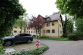 Außenansicht - Leerstehende 2-Zimmer-Wohnung mit Balkon und Stellplatz in ruhiger Lage