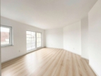 Wohnzimmer - Sanierungsbeispiel - Blick ins Rosental – leerstehende 2 Zimmerwohnung mit großem Balkon!