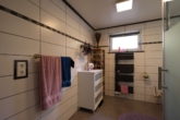 Badezimmer - Hochwertiges Einfamilienhaus mit Pool in ruhiger Waldlage von Bad Düben – Effizienzklasse A