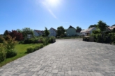 Außenansicht - Modernes Reihenendhaus – 4 Zimmer mit Garten, Wärmepumpe und zwei Stellplätzen