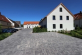 Außenansicht - Modernes Reihenendhaus – 4 Zimmer mit Terrasse, Garten, Wärmepumpe und zwei Stellplätzen