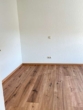 Schlafzimmer - Sonnenbalkon mit Blick ins Rosental – leerstehende 2 Zimmerwohnung mit großem Balkon!
