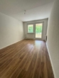 Wohnen / Schlafen - Seniorengerechte, sonnige 1RWE mit Dusche und Balkon!