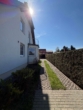 Außenansicht - Markkleeberg – Geräumige DHH mit 7 Zimmern, Balkon, Garten und Doppelcarport!